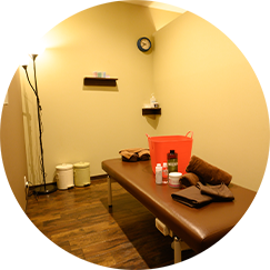 完全個室、清潔でオシャレな空間